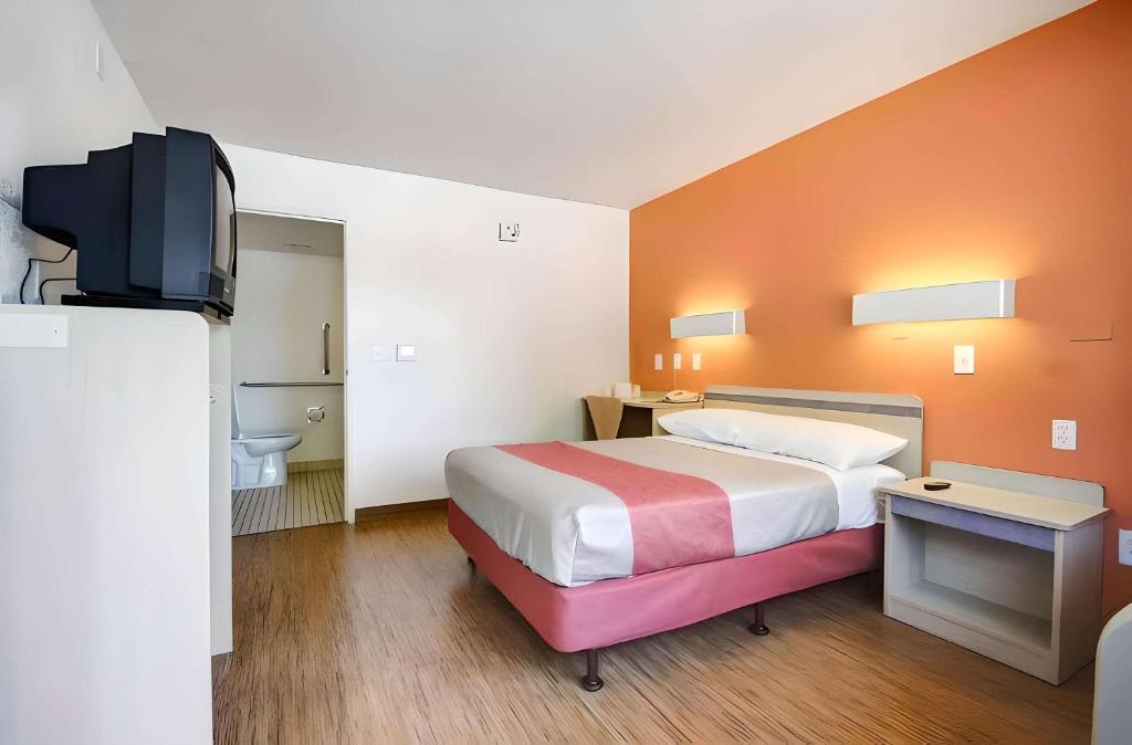 Park Inn by Radisson, Salt Lake City Downtown image