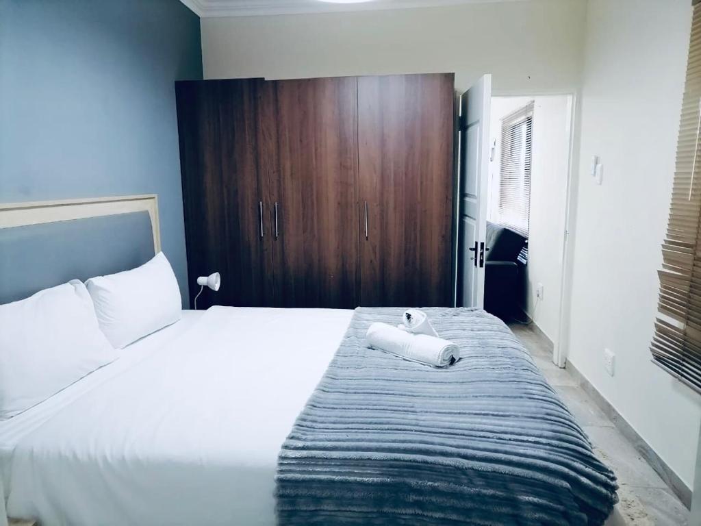 Evans Village - Apartments & Spa