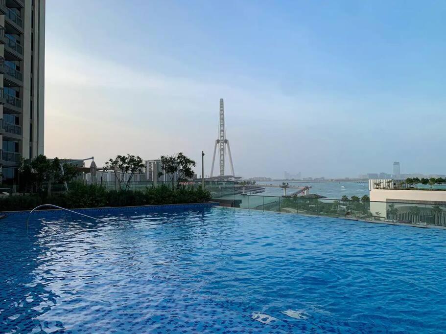 Luxury Seaview Condo - Near JBR and Dubai Eye photo 1