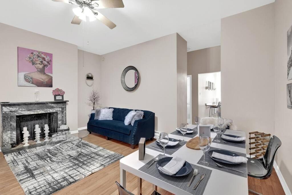 Luxury Flat In Center City image