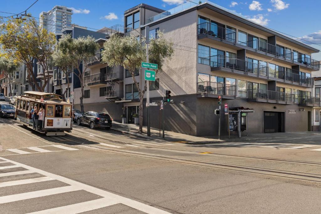 Suites At Fishermans Wharf image
