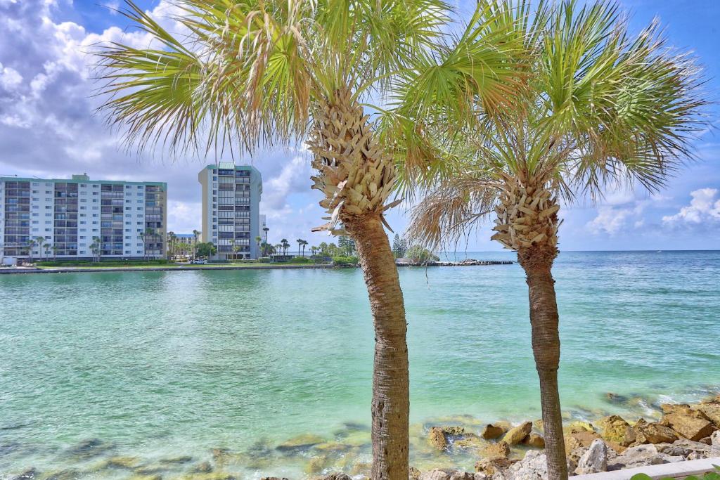 Land's End 5-202 Gulf-Bay Front - Premier image