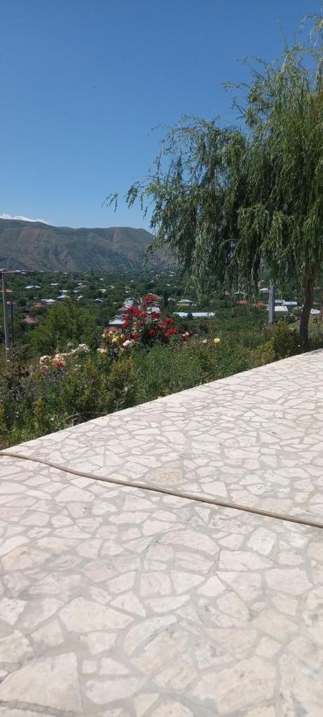 Garni Hills photo 4