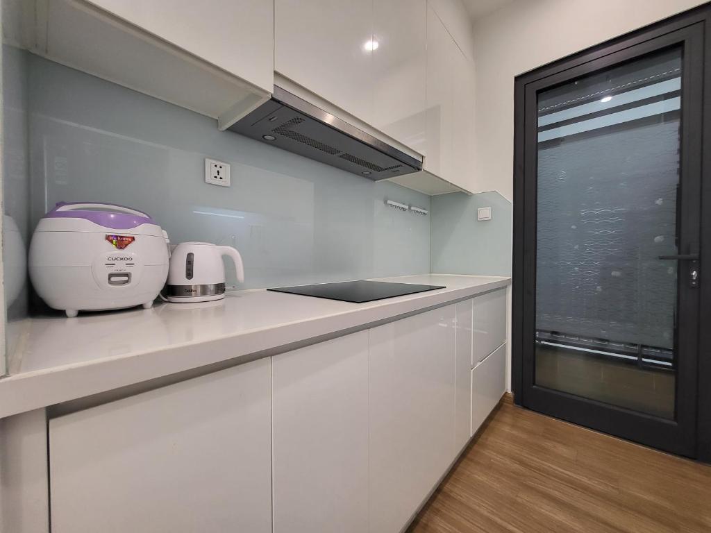 Căn hộ dịch vụ siêu đẹp Vinhomes Skylake gần sân vận động Mỹ Đình