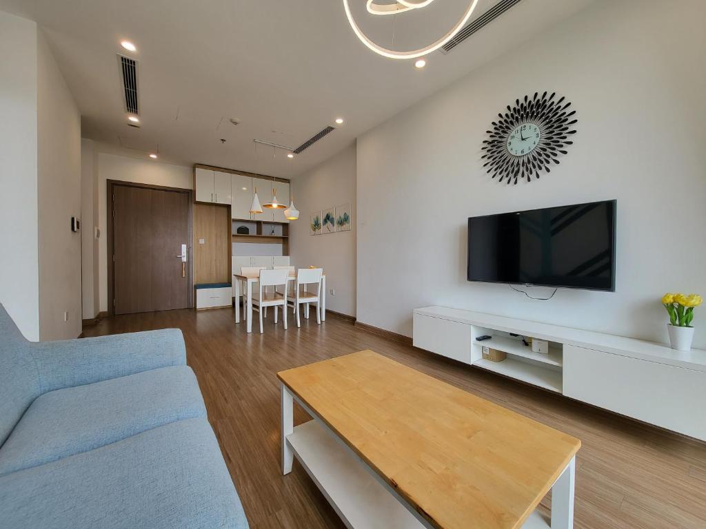 Căn hộ dịch vụ siêu đẹp Vinhomes Skylake gần sân vận động Mỹ Đình