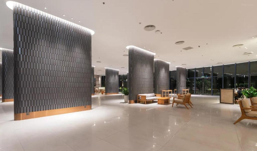 BLUE Seafront Serviced Apartment - Arena Cam Ranh Nha Trang