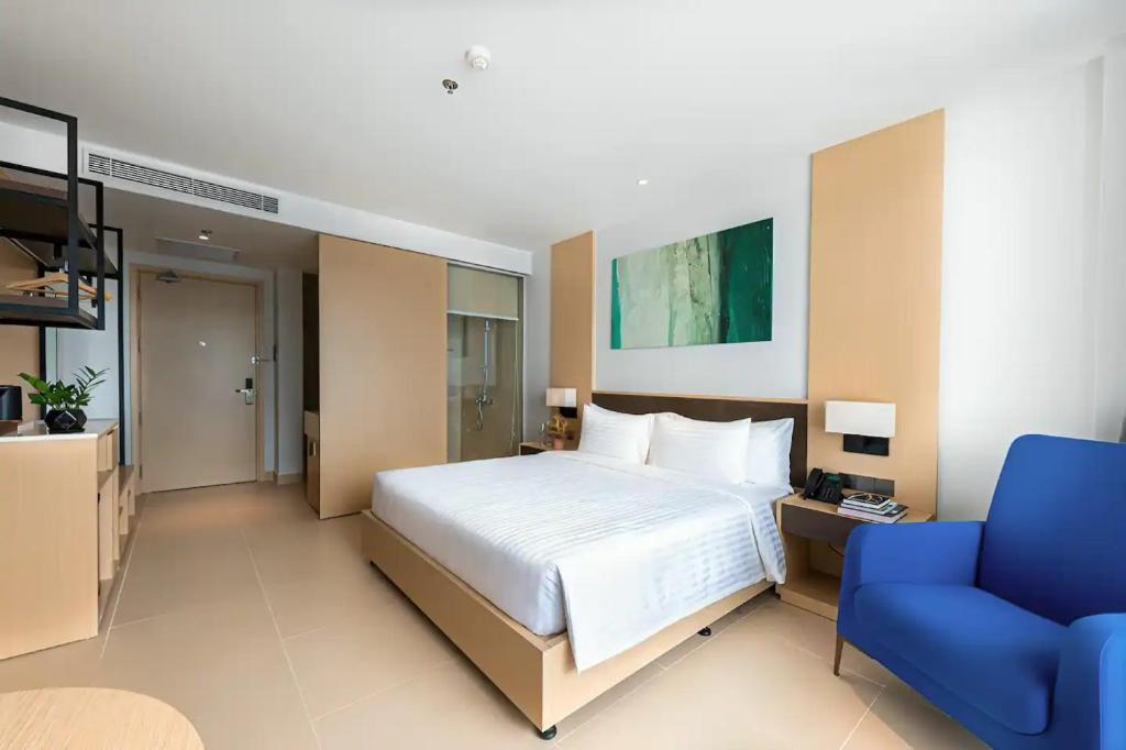 BLUE Seafront Serviced Apartment - Arena Cam Ranh Nha Trang