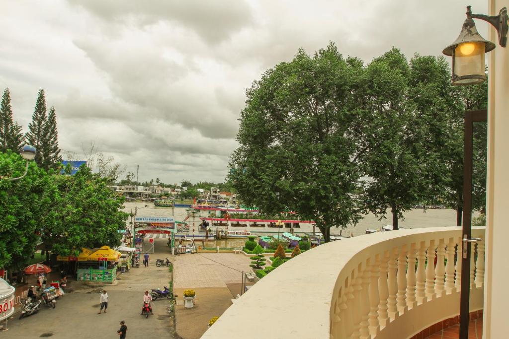 Khách Sạn Nam Bộ Boutique