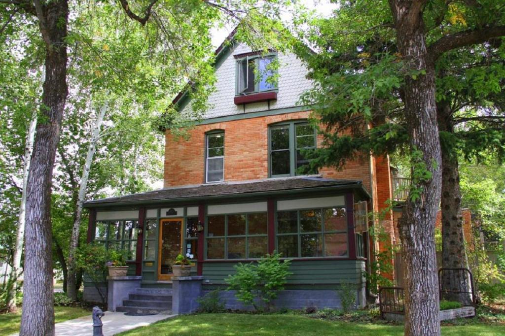 Lindley House image