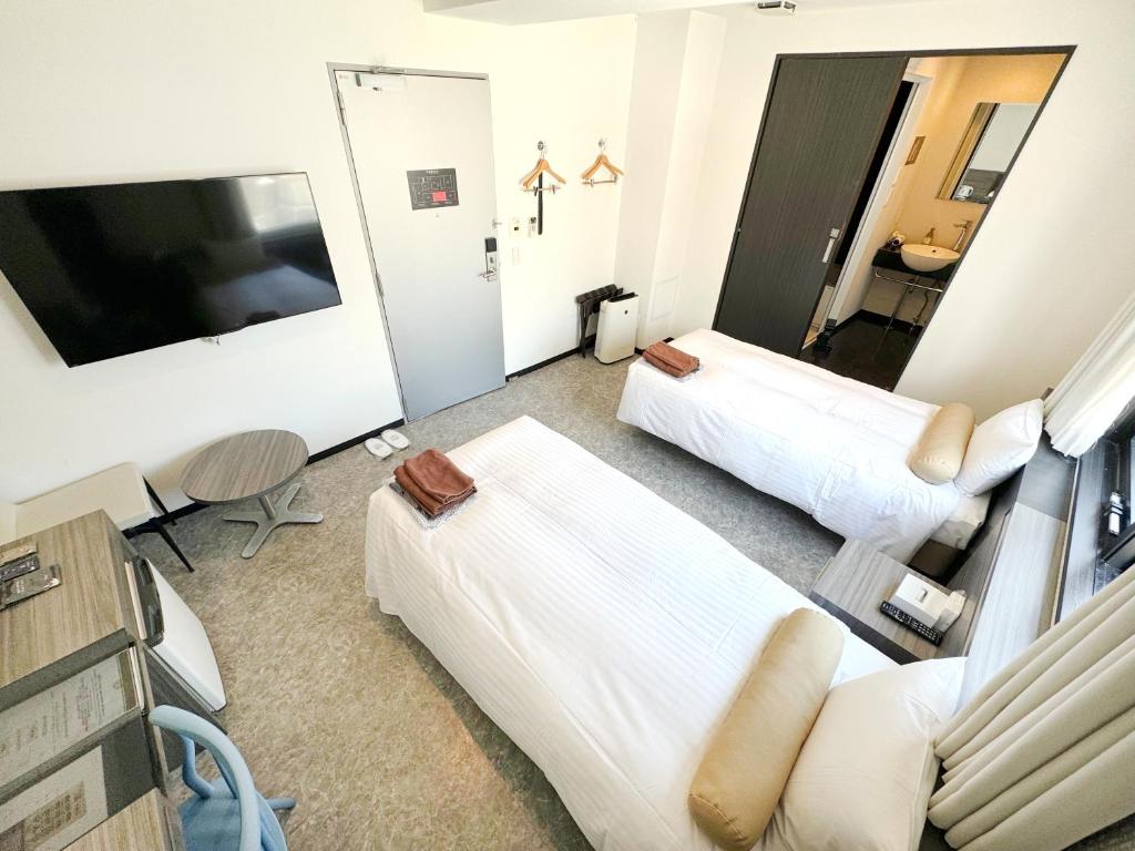 RE Hotel Umeda Room Type - Deluxe Twin Room