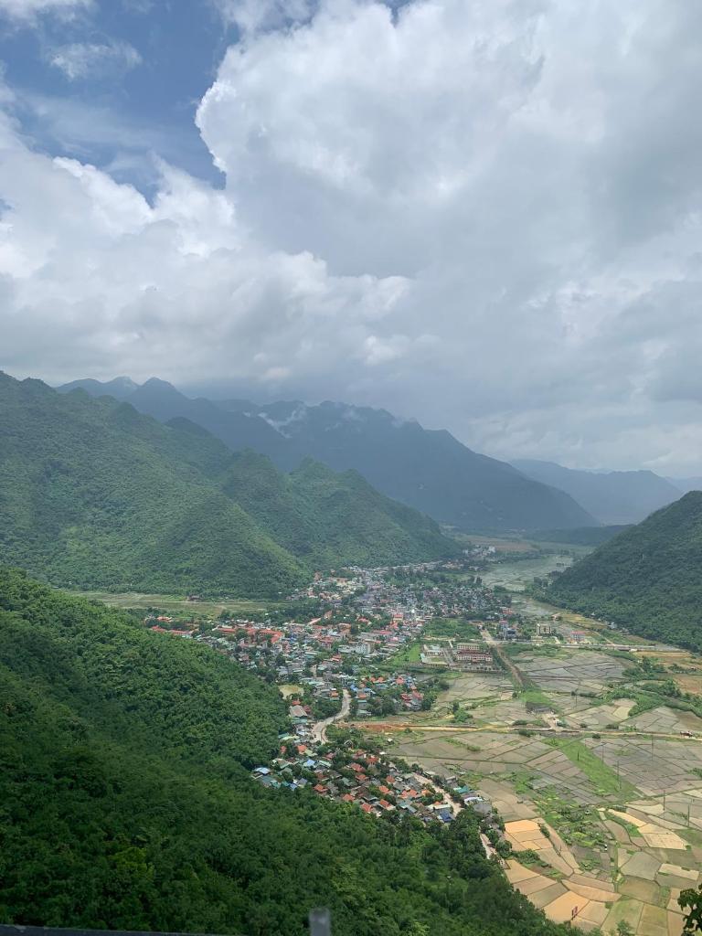 Khách Sạn Tiến Loan