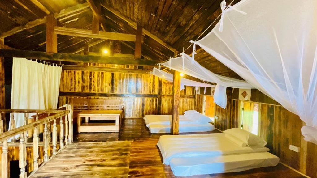 Eco Rice Fields House