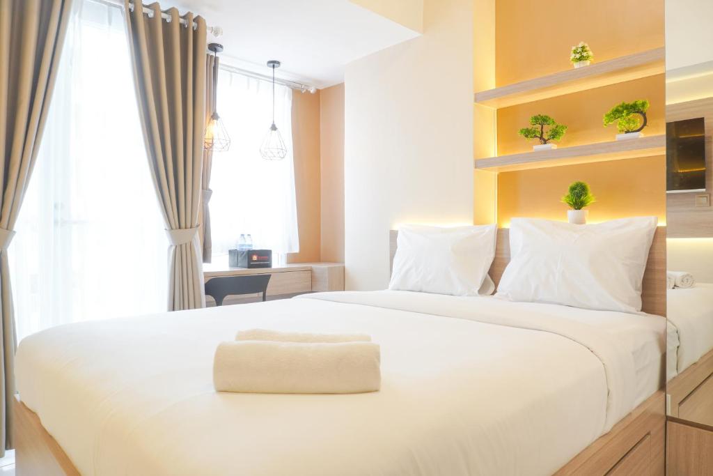 Cozy Studio Room at Tokyo Riverside PIK 2 Apartment By Travelio, Tangerang
