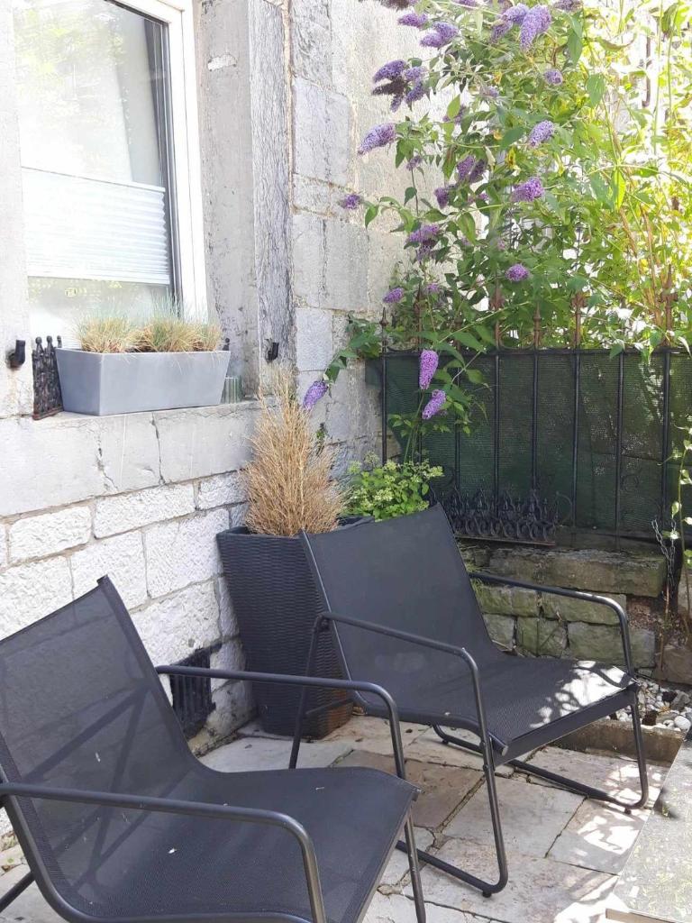 " Chimay Welcome " ---------------- Au coeur de la ville historique --Exceptionnellement calme photo 3