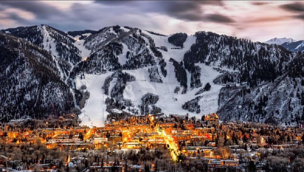 Downtown Aspen Condominiums image