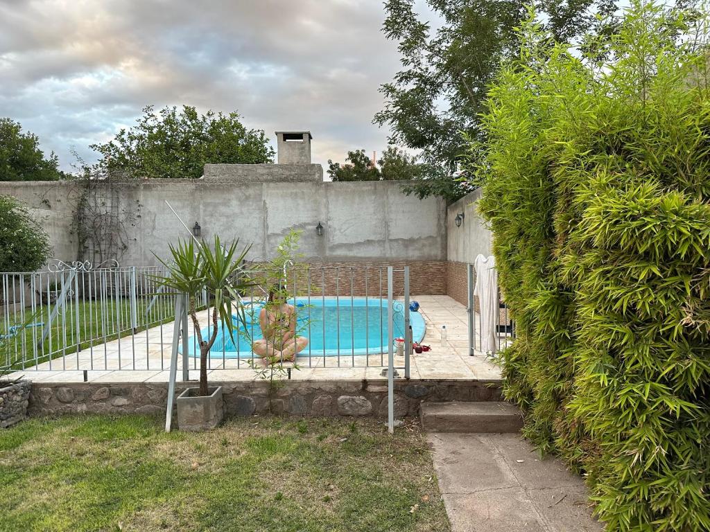 HERMOSA Casa familiar con piscina photo 4