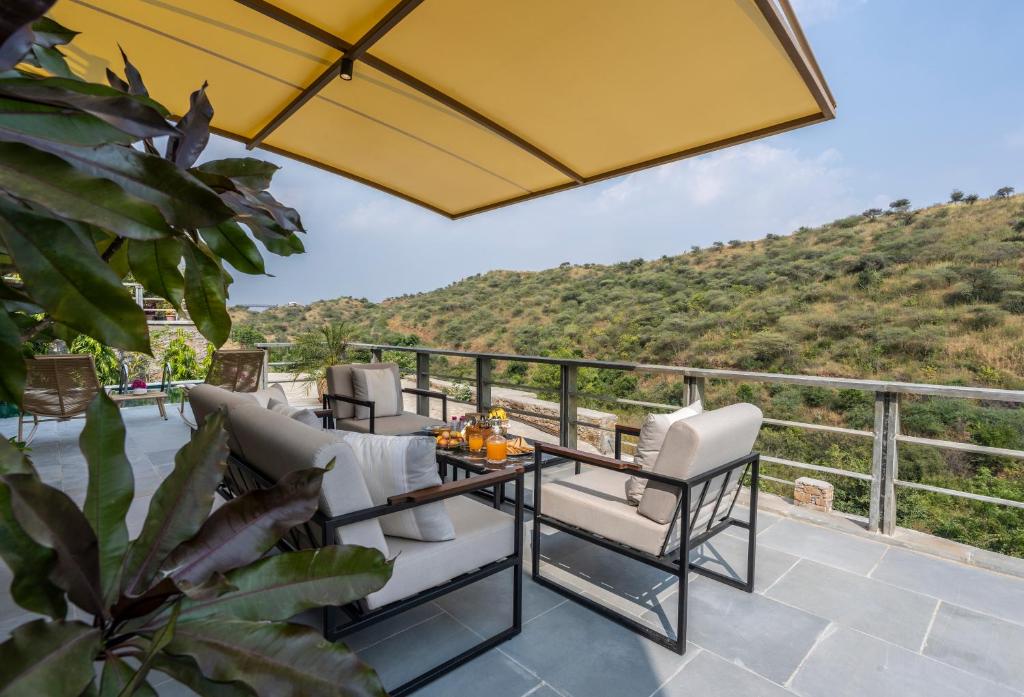 SaffronStays Moringa Valley - Cidar Villa photo 1
