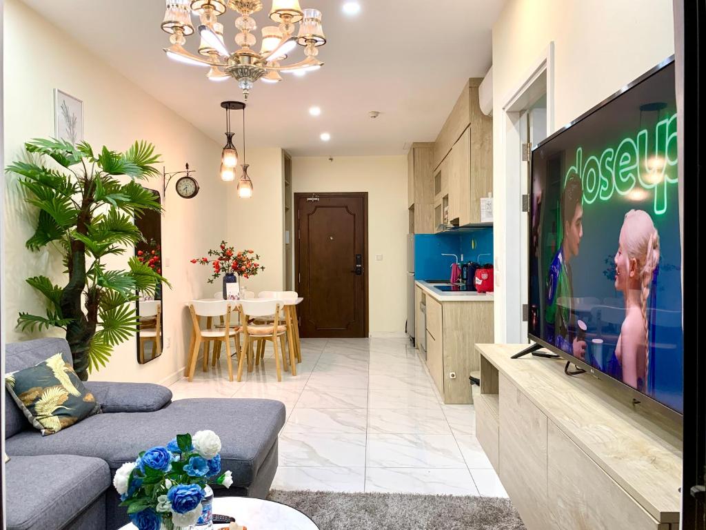 Căn hộ view Hồ Tây 1