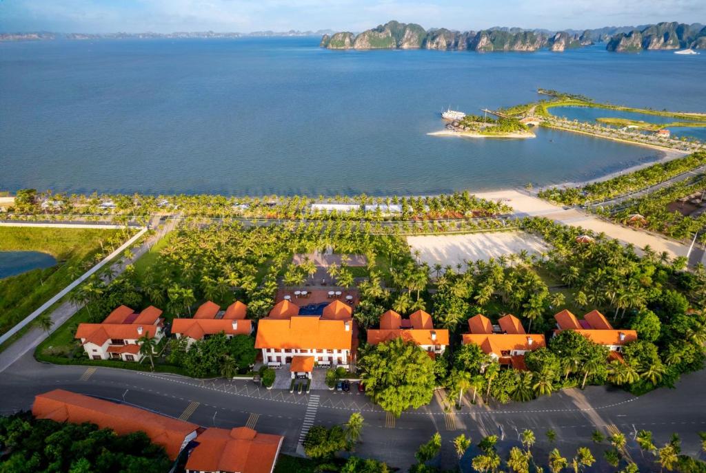 La Paz Resort Tuan Chau Ha Long
