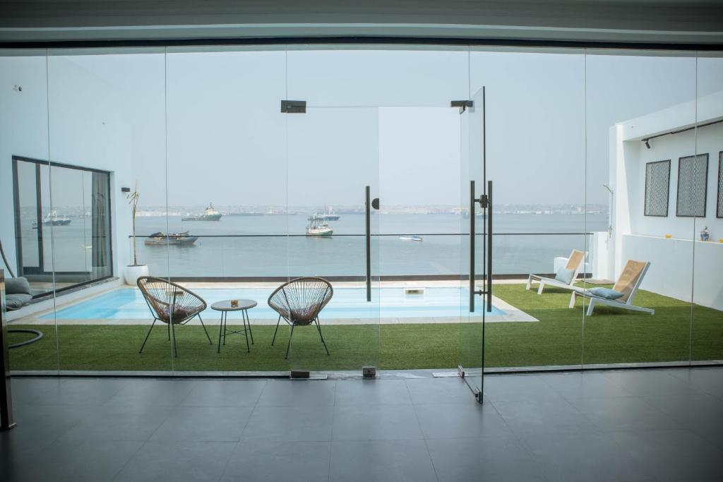 Sunrise Apartment