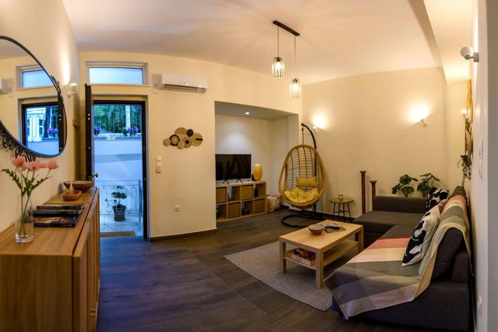 Kastella Bohemian Pied a Terre, Athens