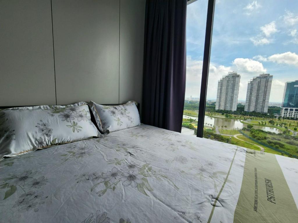 The Matrix One Căn Hộ 3 Phòng Ngủ Tiện Nghi.