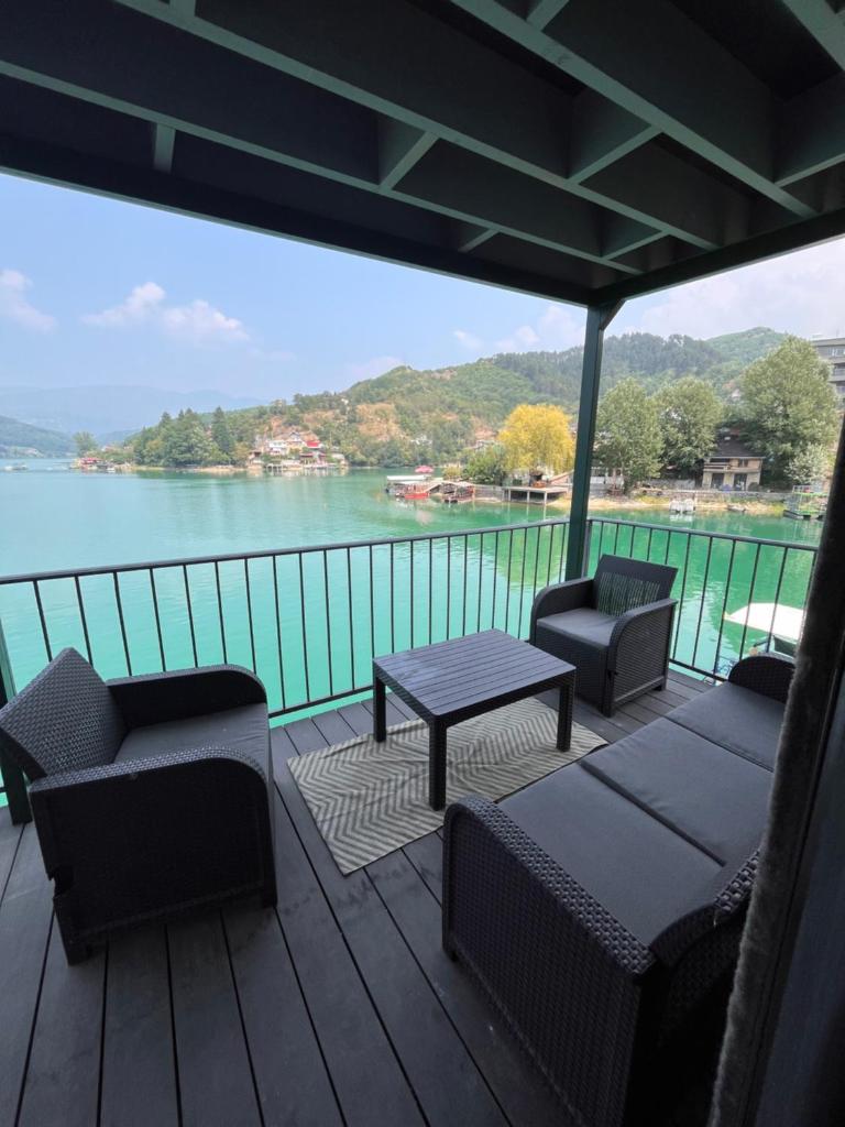Apartman EM photo 2