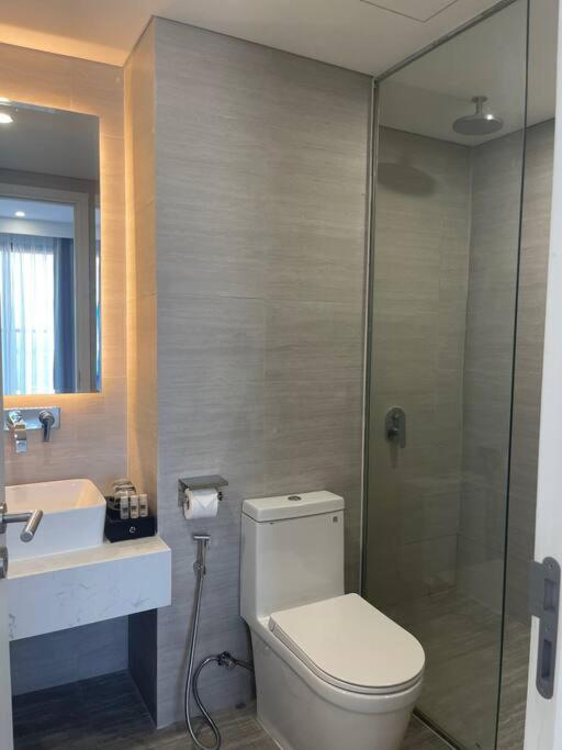 SerenityView 2BR SofaBed - City view