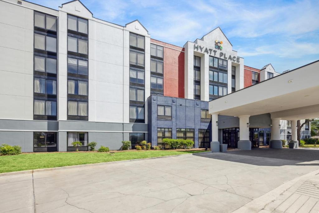 Hyatt Place San Antonio-Northwest/Medical Center image