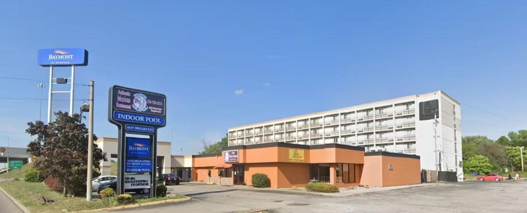 Baymont by Wyndham Youngstown image