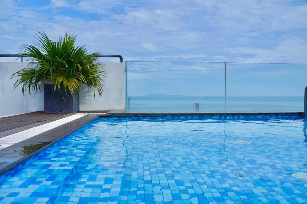 Son Tra Ocean View Apartment