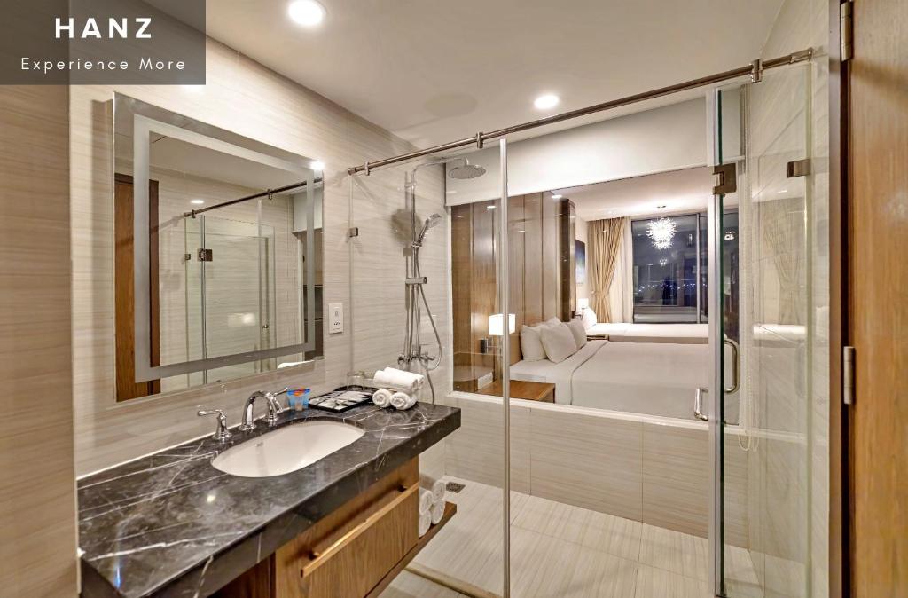 HANZ Business Suite Panorama Grand Residence