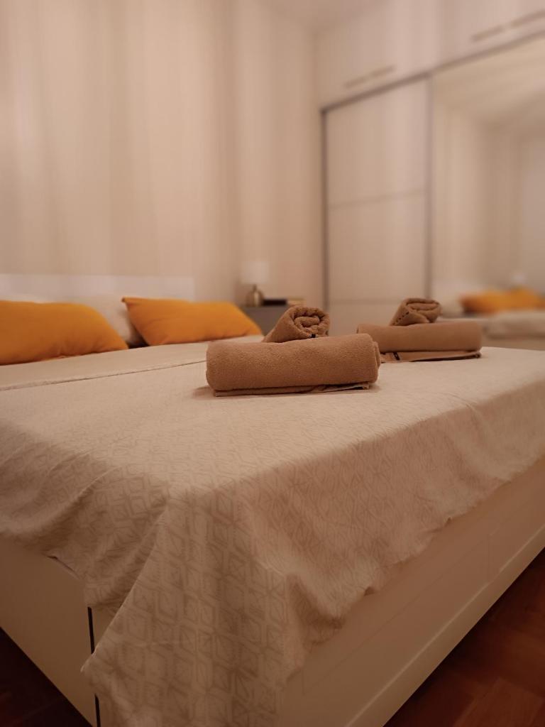 Top Center Apartment photo 2