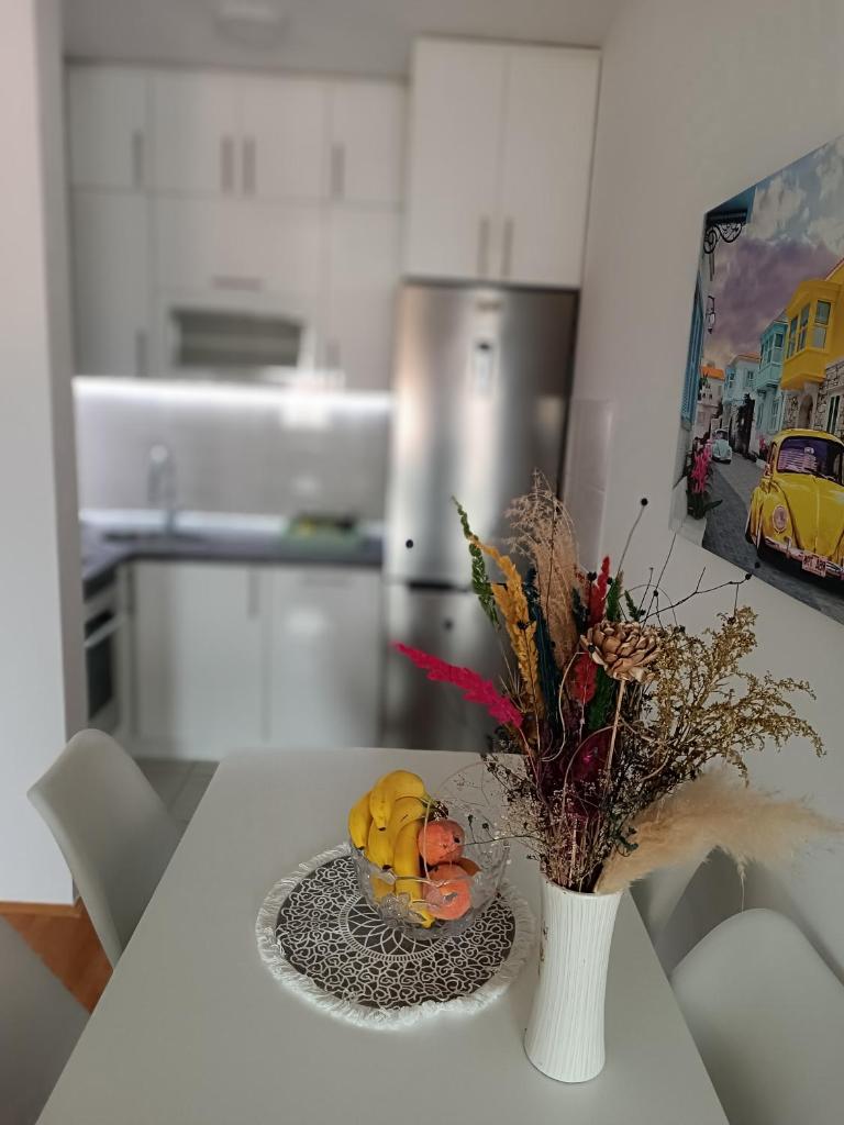 Top Center Apartment photo 1