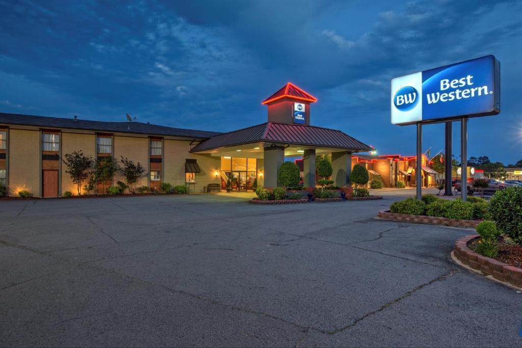 Best Western Inn image