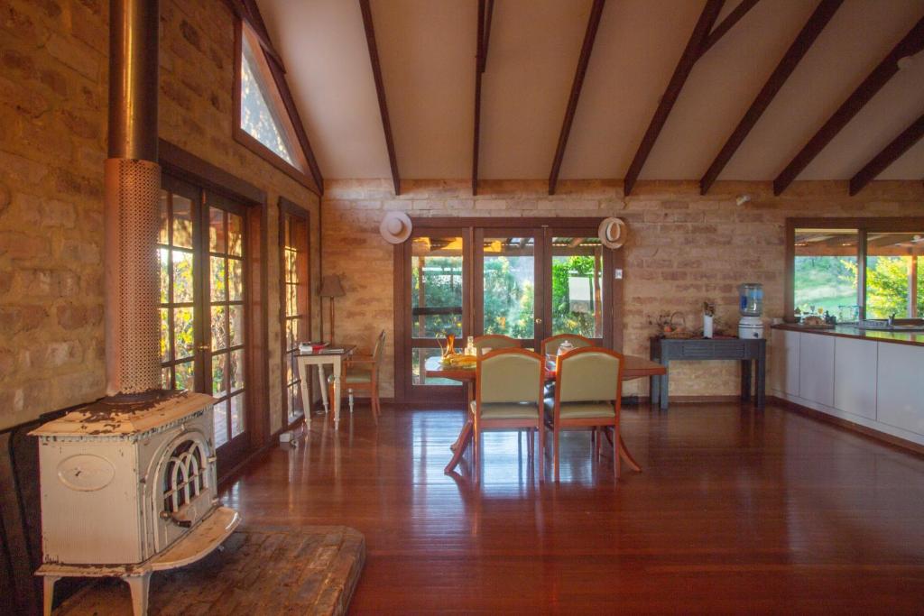 Stone Cottage photo 1