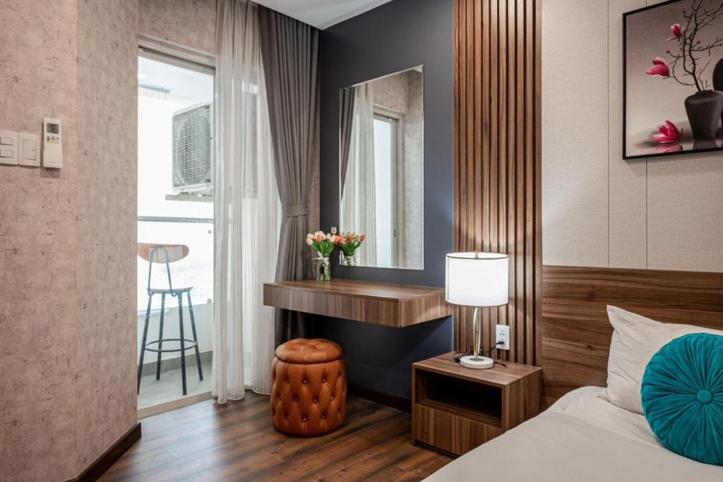 Modern 2BR Condo at Terra Royal by Orli Studio F19