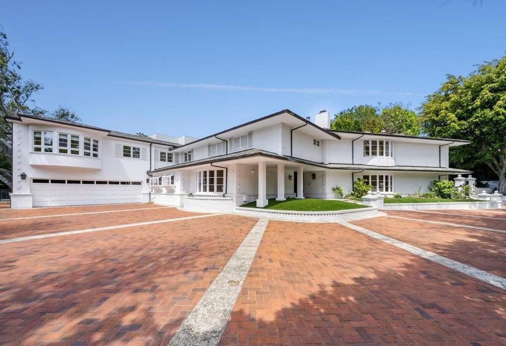 Sierra Sunset - Prime Beverly Hills Estate! image