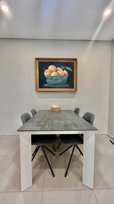 Luxury cozy 2BR 2BTH apt private park