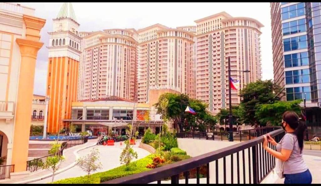 Cozy Corner Haven near Venice Grand Canal Mall, Metro Manila