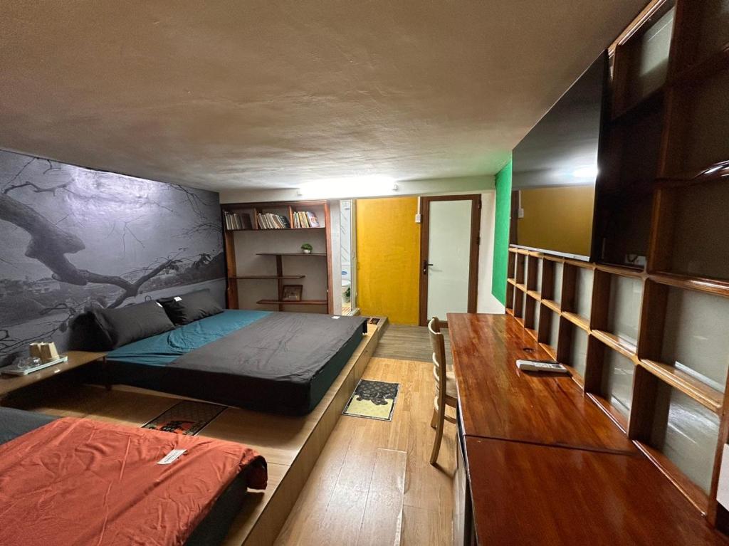 Kolor Green Home,center of Old Quarter, near Hoankiem Lake, 2 big beds