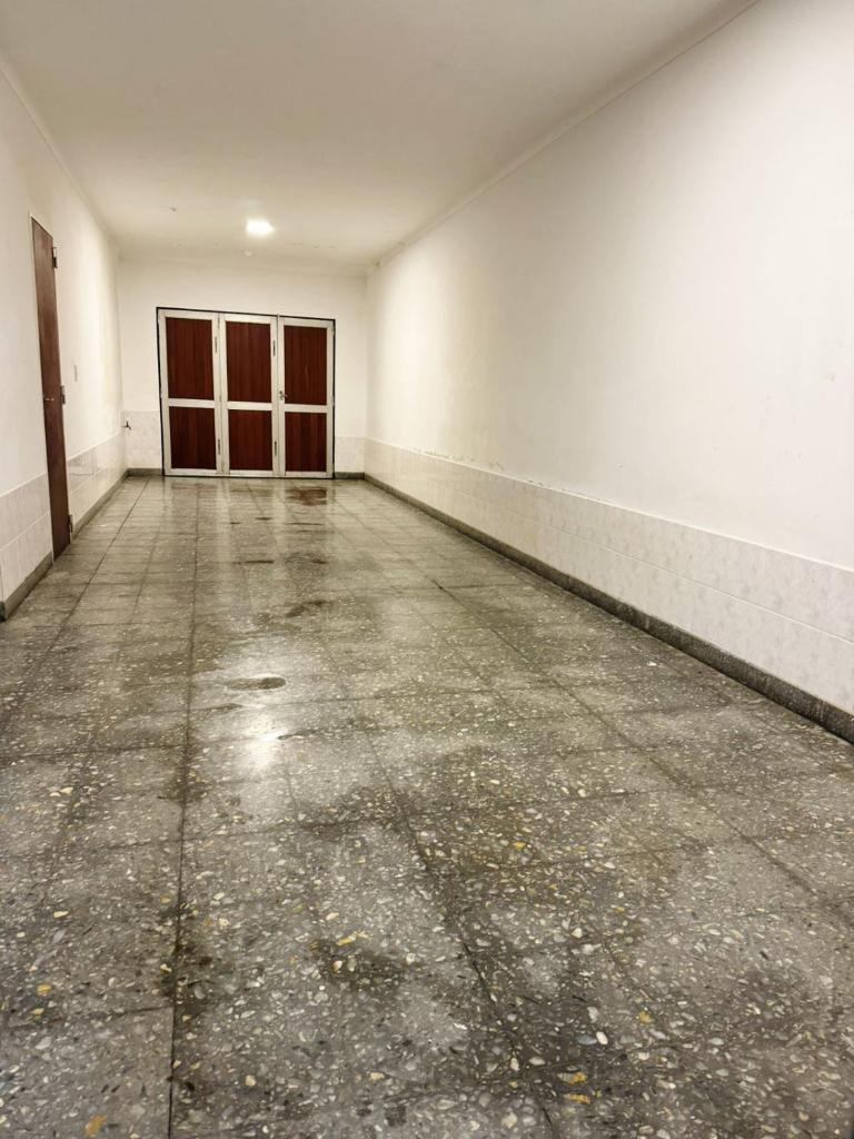 Casa Zona Residencial , pileta, garage doble y quincho con parrilla photo 2