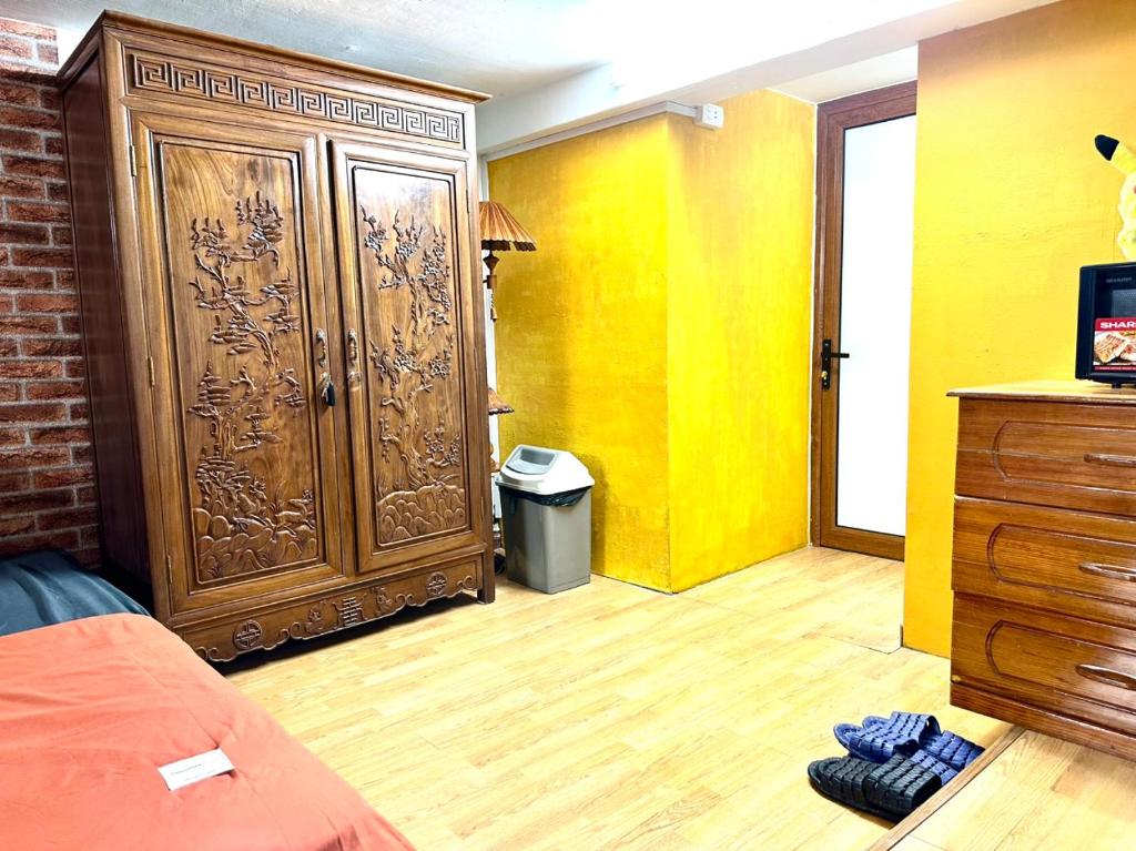 Bungalow House,2 bedrooms,Old Quarter, Near Hoankiem Lake