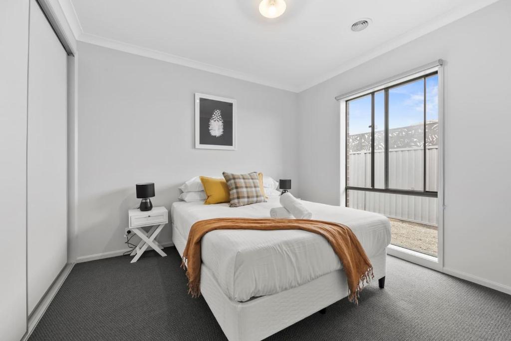 The Alfredton - Spacious Ballarat Stay for Families photo 1