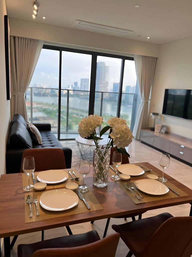 Smile Home - The Opera luxury - infinity pool