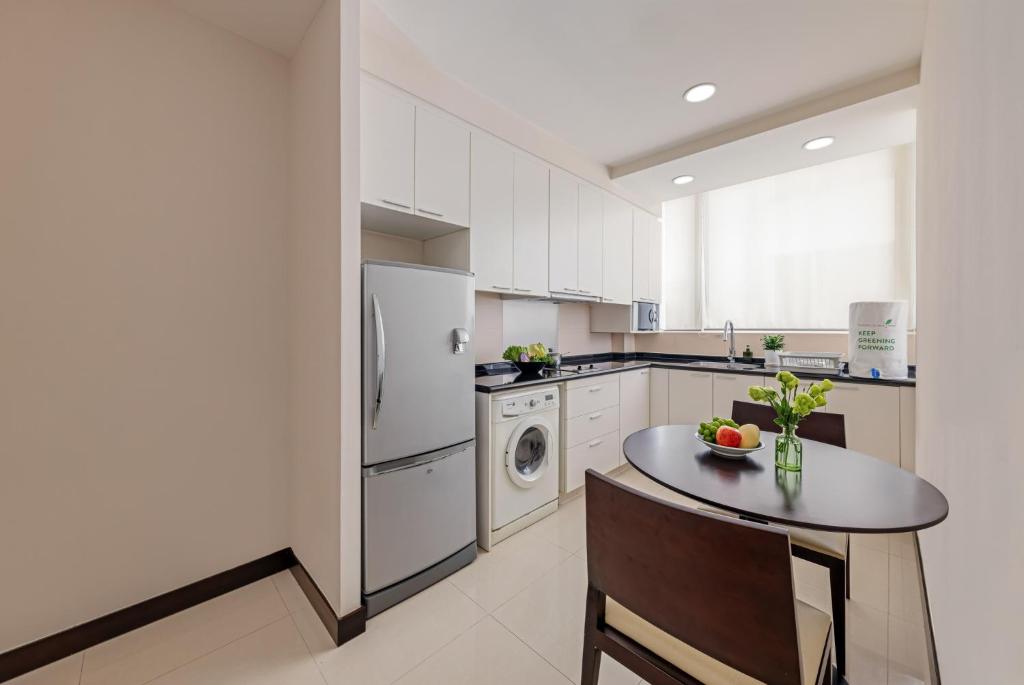 Khách Sạn Somerset Hòa Bình