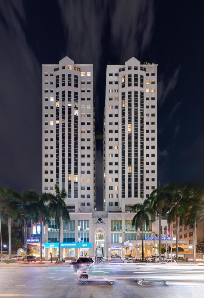 Khách Sạn Somerset Hòa Bình