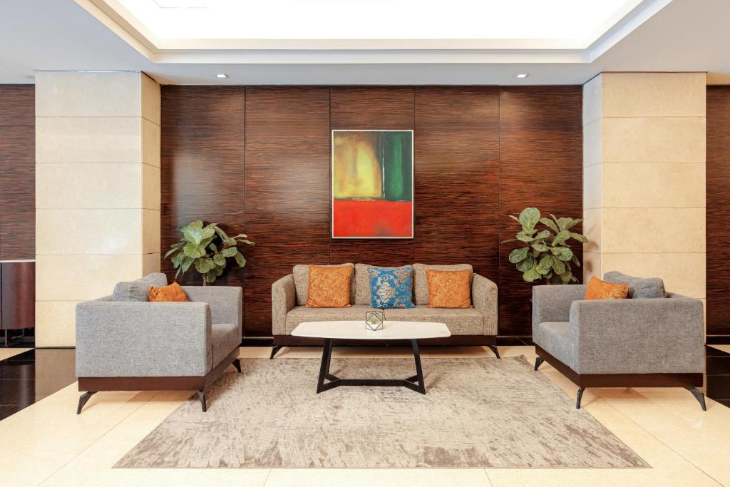 Khách Sạn Somerset Hòa Bình