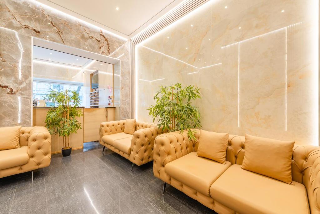 Hotel Barry