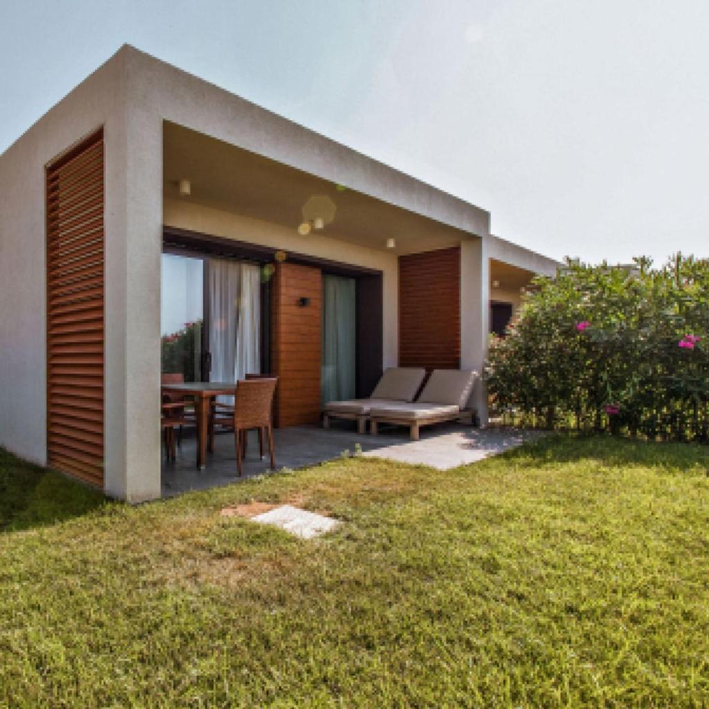 Sea Breeze White Villas 2 photo 1